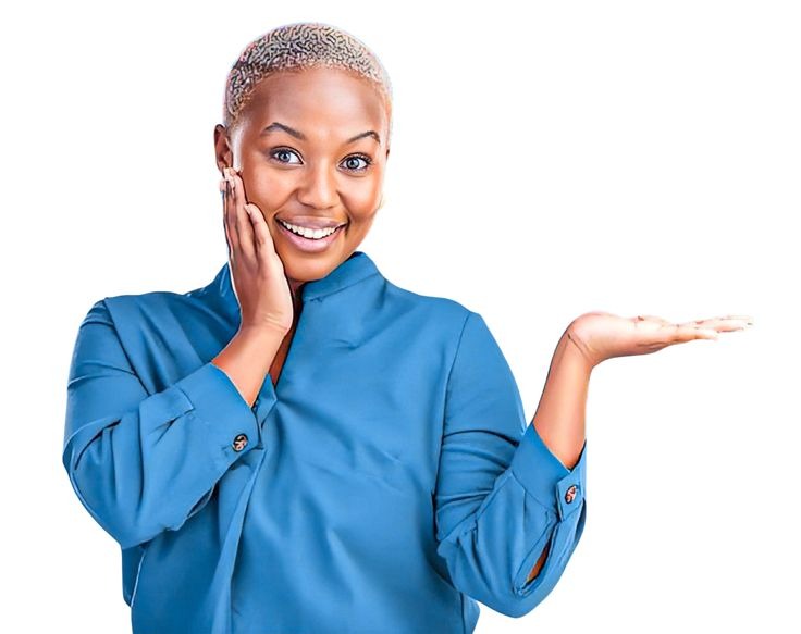 Formation Téléconseiller - Femme souriante en blouse bleue